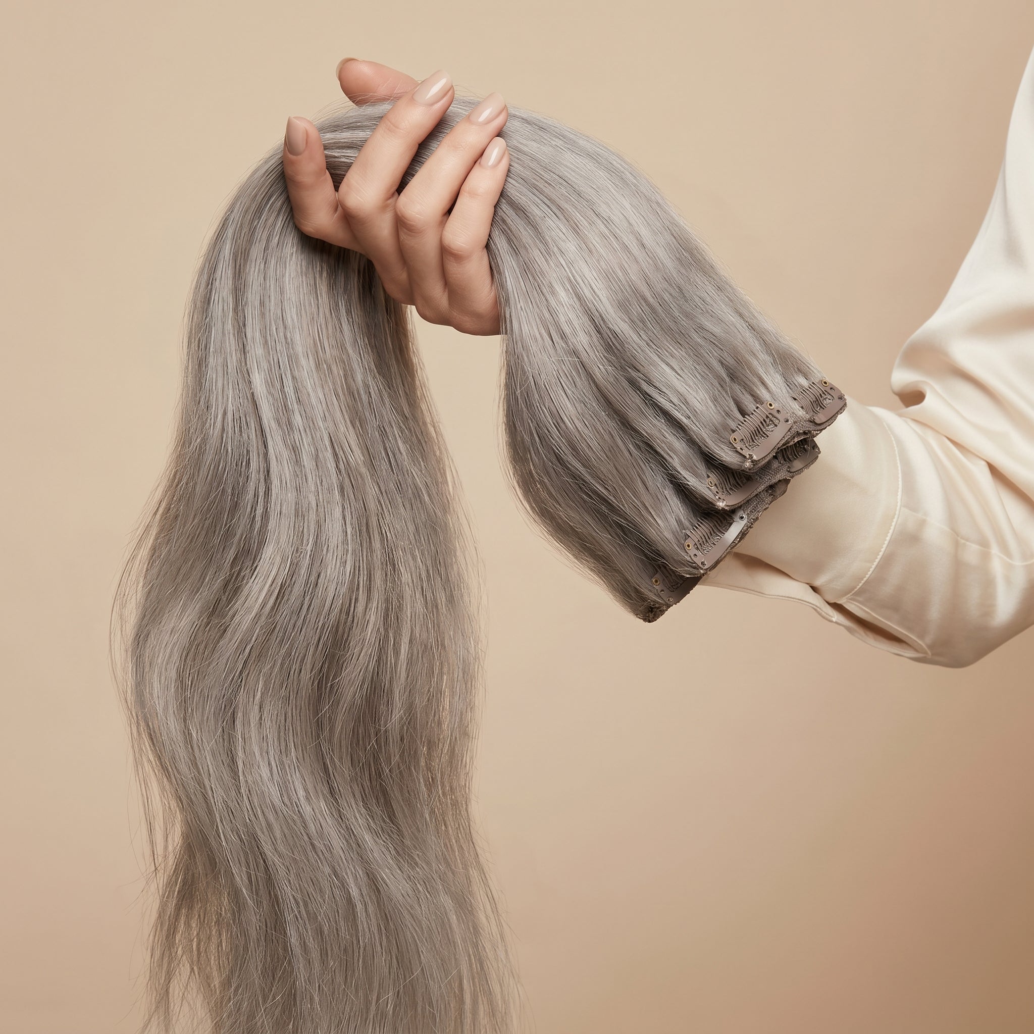 Clip-In Extensions #Grey - Handheld