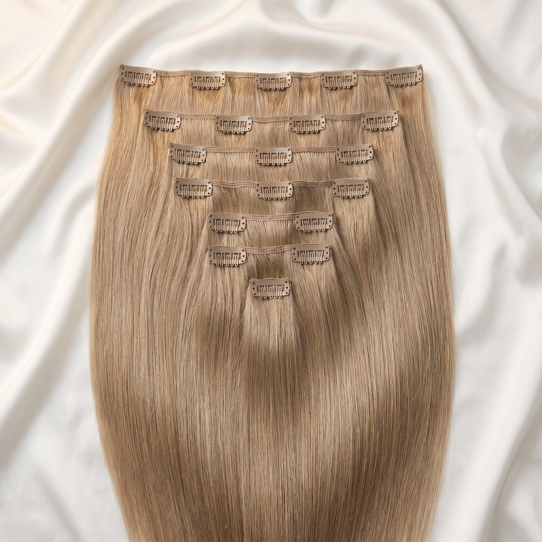 Clip-In Extensions #16 - Product Set