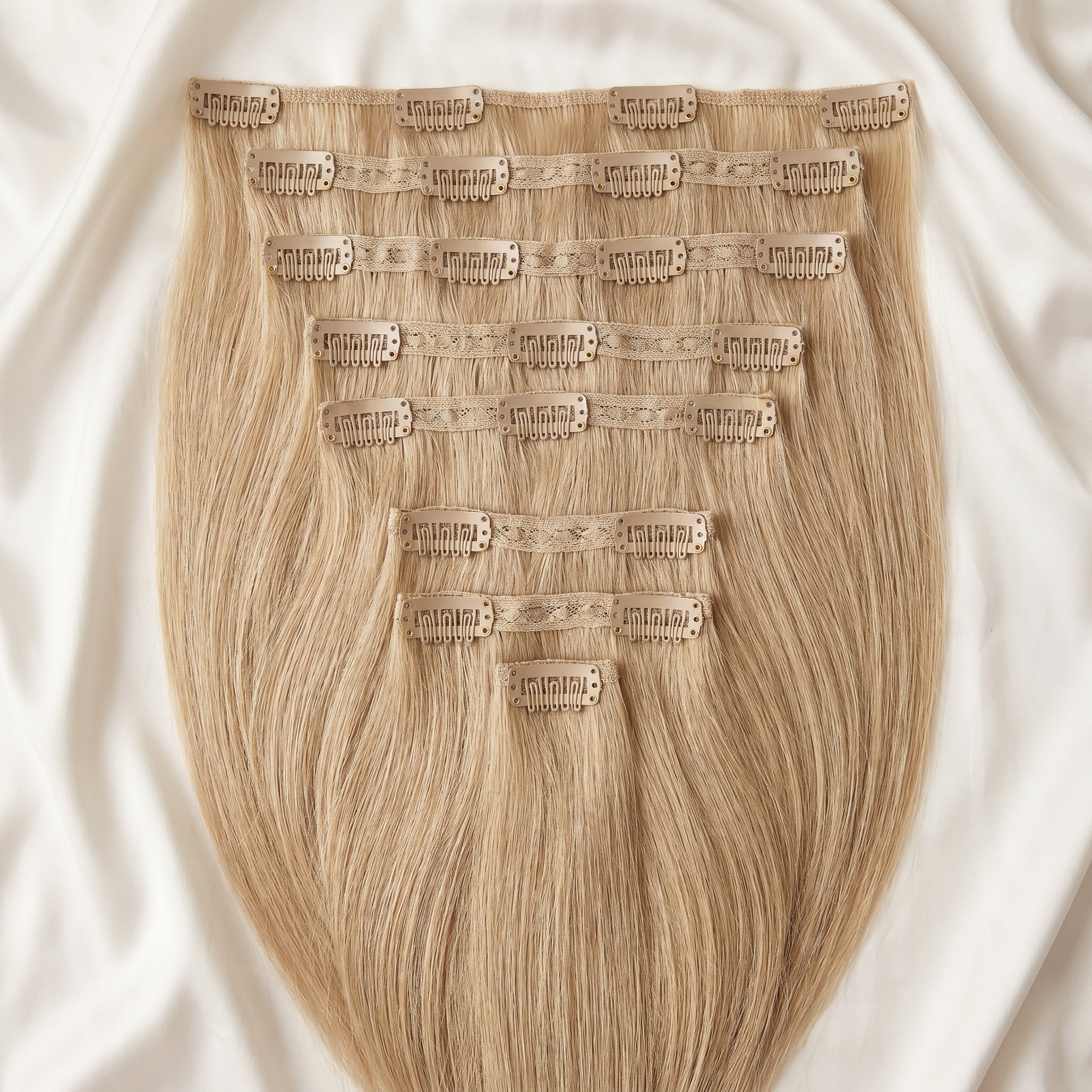 Clip-In Extensions #20 - Product Set