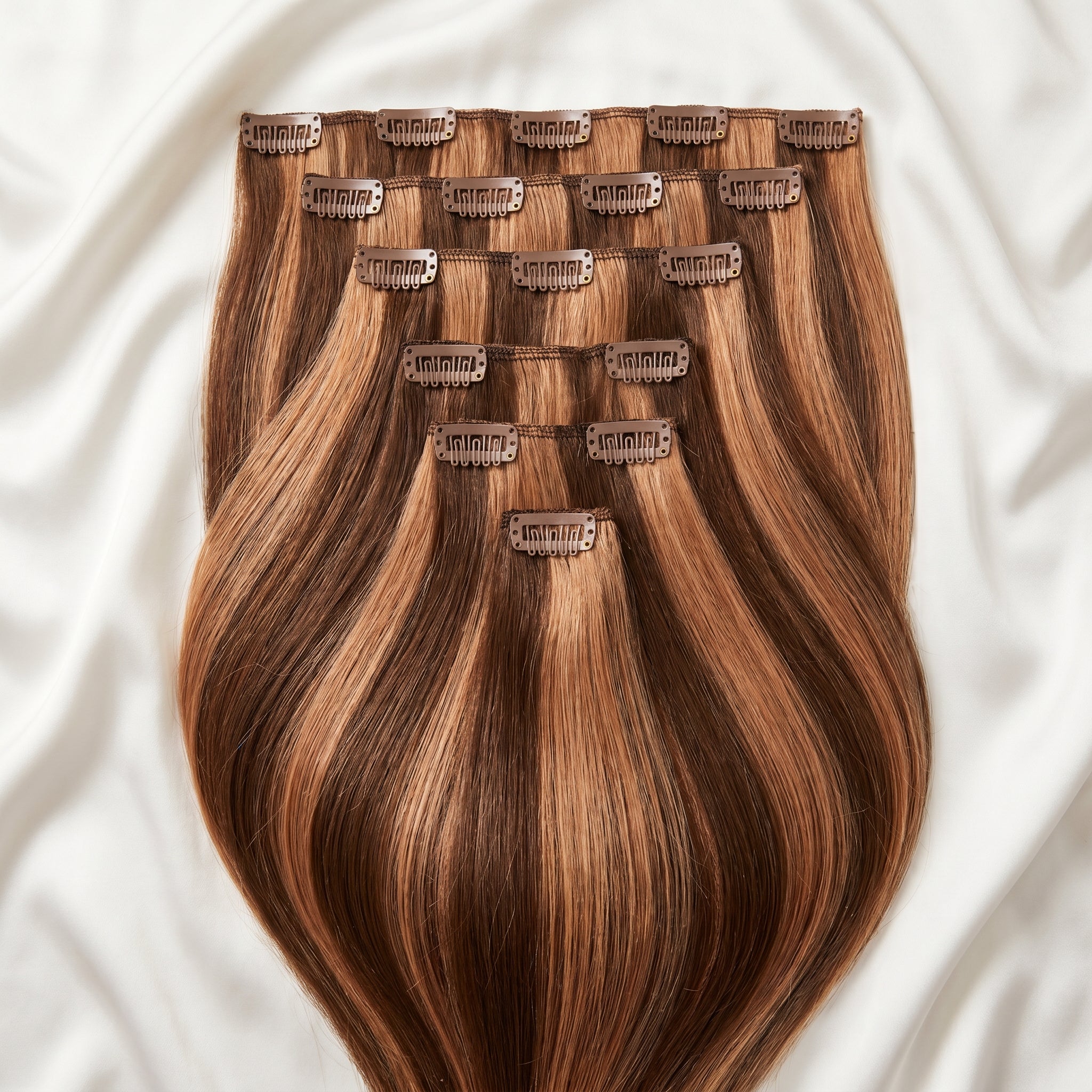 Clip-In Extensions #P4/27 - Product Set