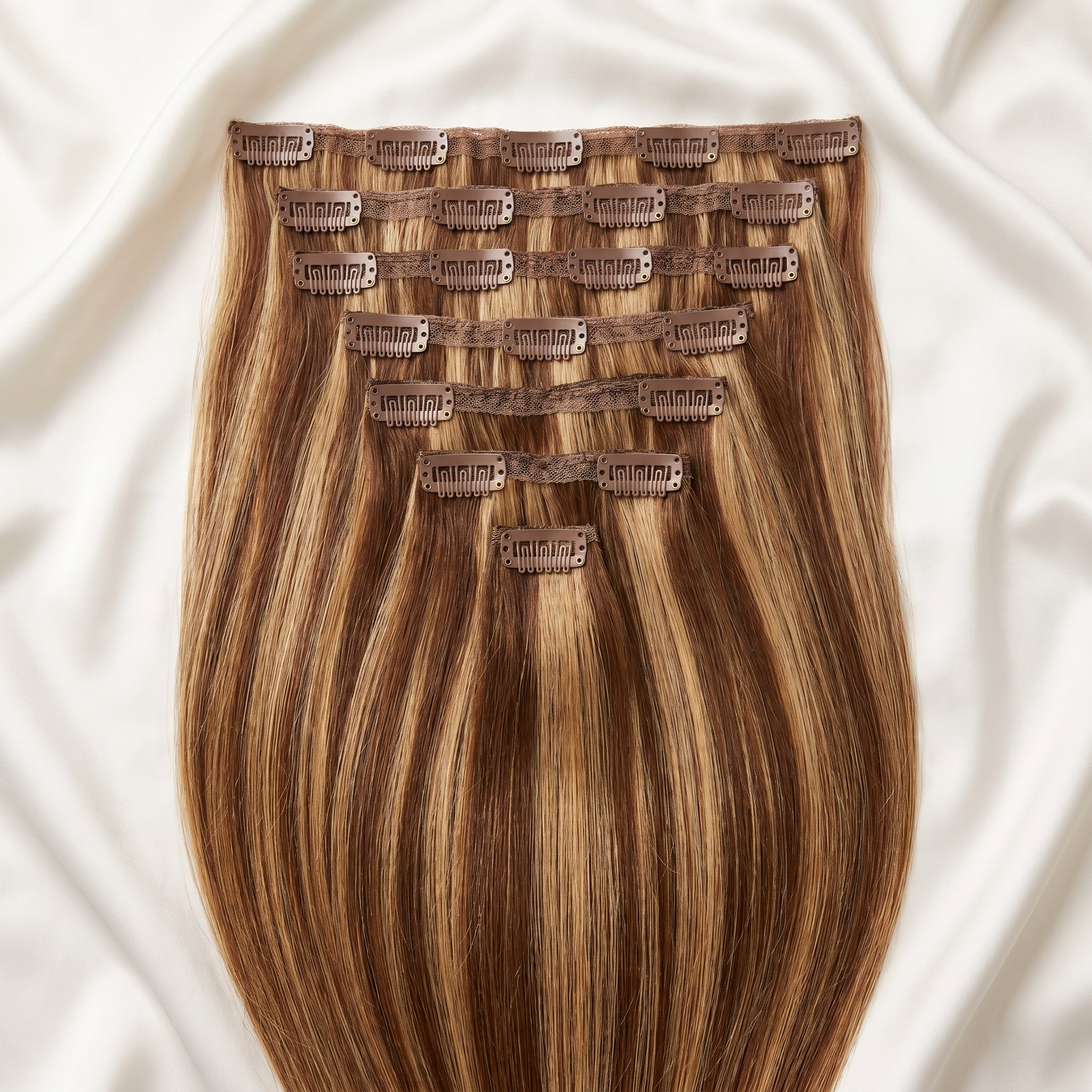 Clip-In Extensions #P6/22 - Product Set