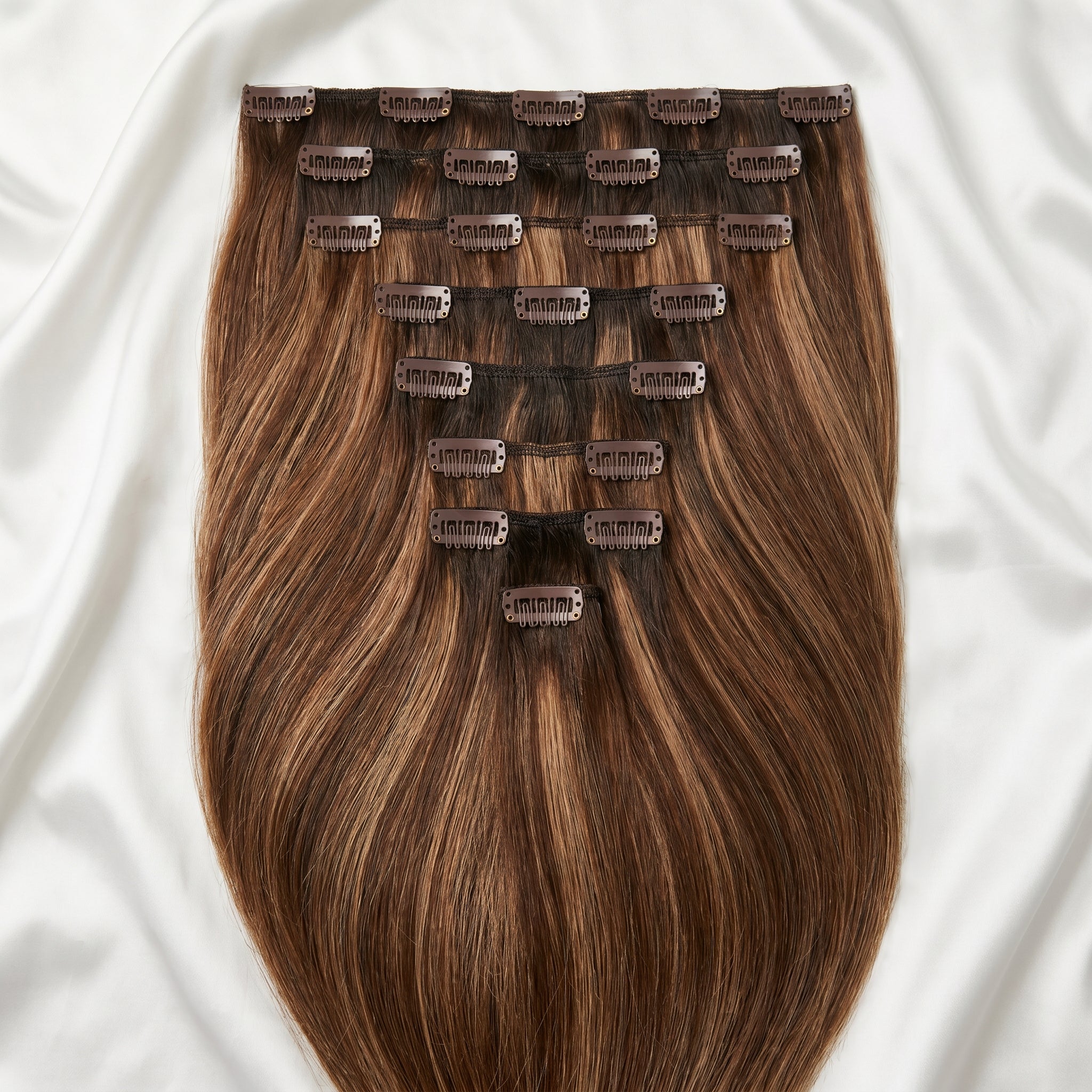 Clip-In Extensions #T2-P4/27 - Product Set