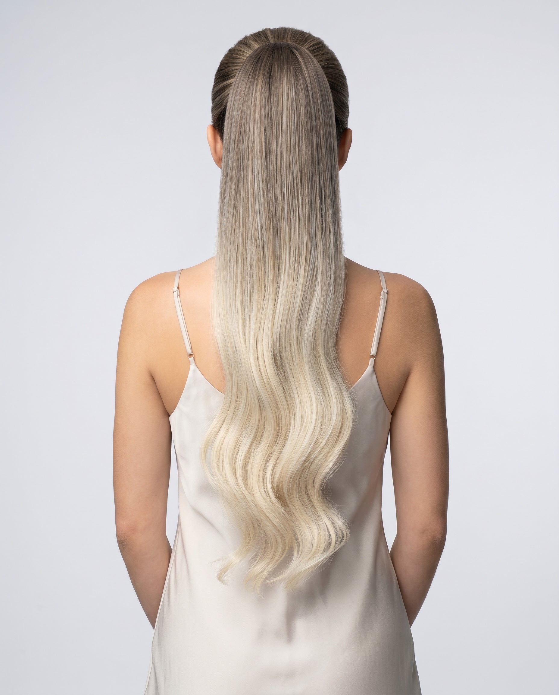 Ponytail Extensions #T18/60 - Lifestyle